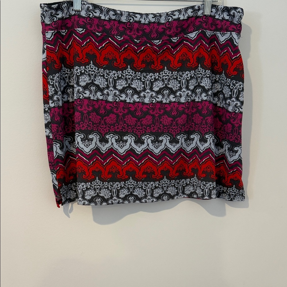 Stylish Women's Patterned Skirt/Skort - Red, Pink, Black
